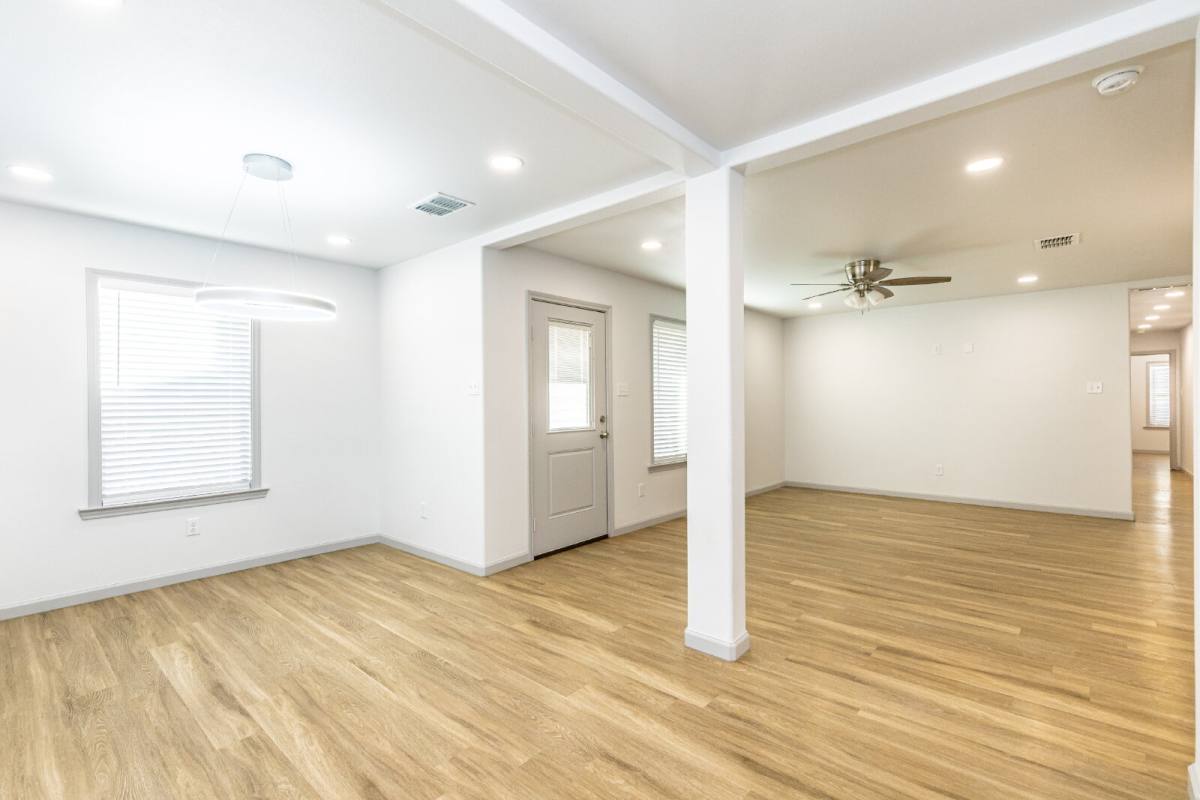 Townhouse for rent at 1201 N Essex Ave, Lubbock, TX 79416