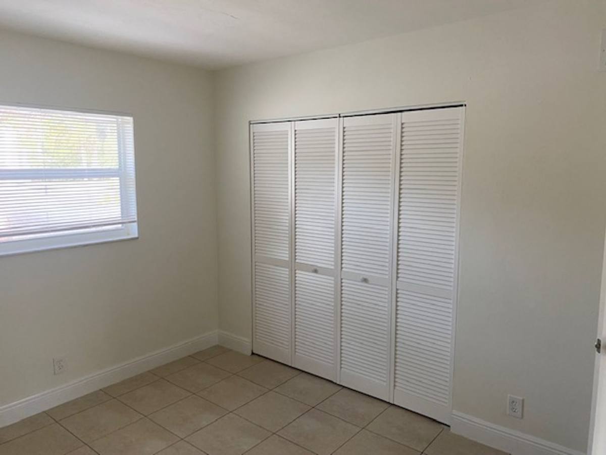 Apartment for rent at 452 SW 4th Ave, Fort Lauderdale, FL 33315