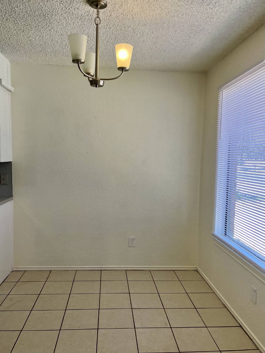 Townhouse for rent at 9610 Elmwood Ave #B, Lubbock, TX 79424