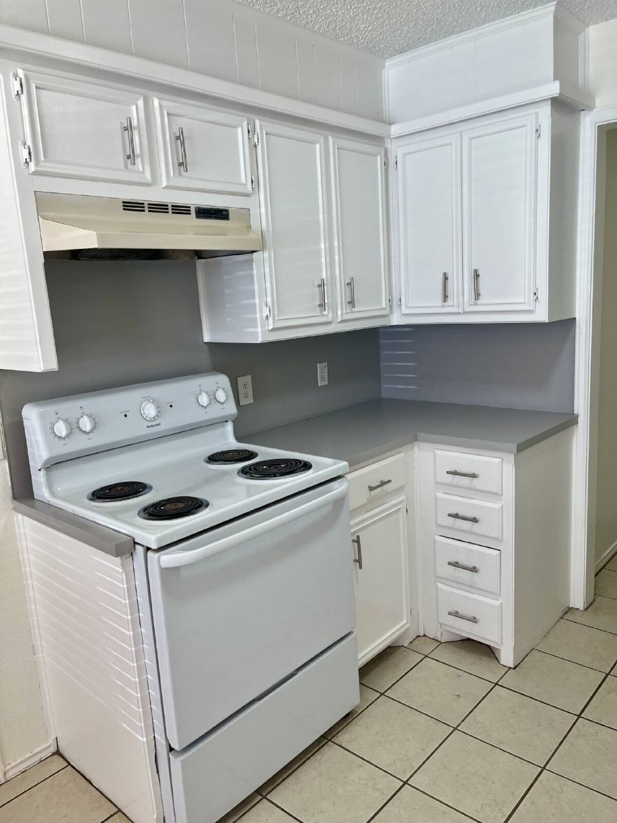 Townhouse for rent at 9610 Elmwood Ave #B, Lubbock, TX 79424
