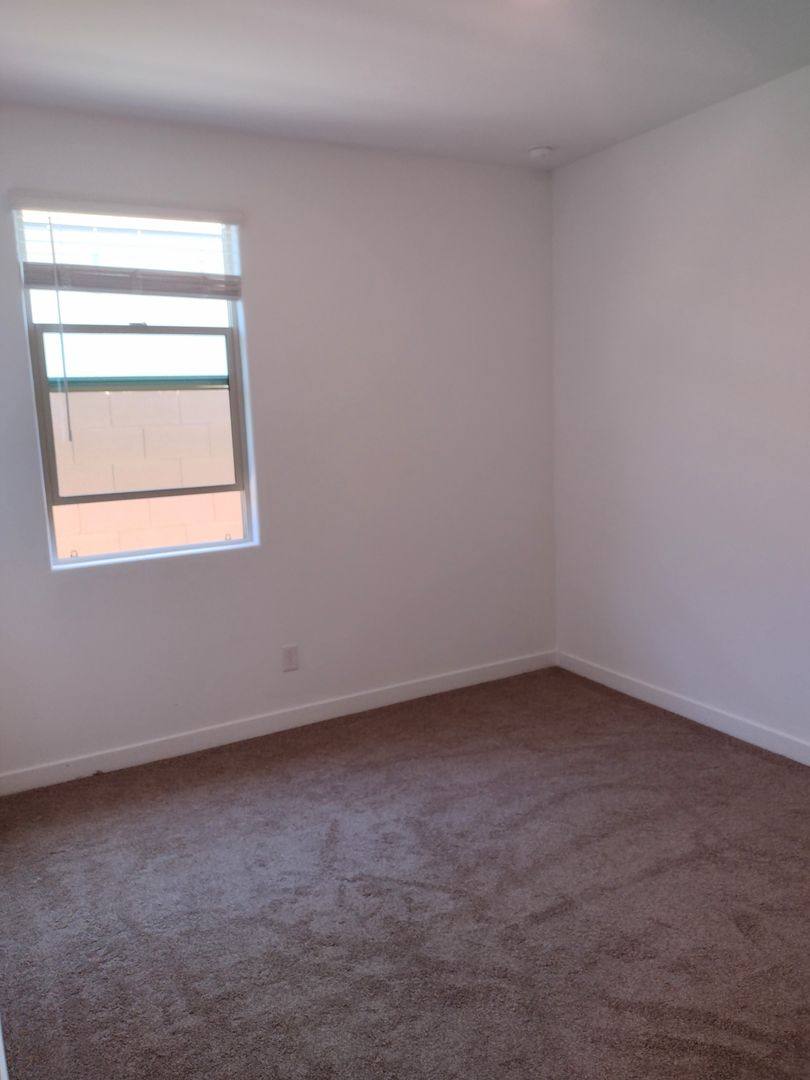 House for rent at 1536 W Corral Rd, Phoenix, AZ 85041