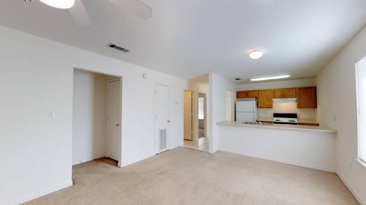 Apartment for rent at 1851 Norwood Court #4, Fort Walton Beach, FL 32548