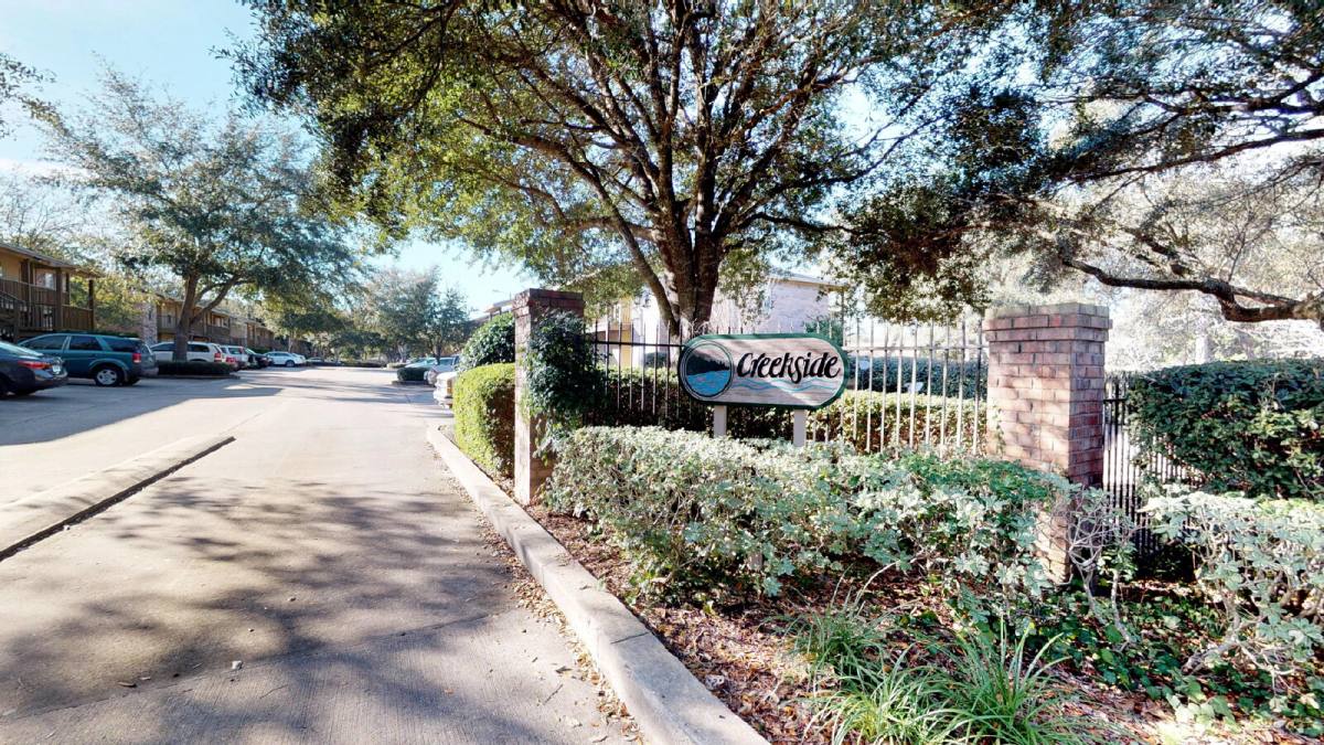 Apartment for rent at 1851 Norwood Court #4, Fort Walton Beach, FL 32548