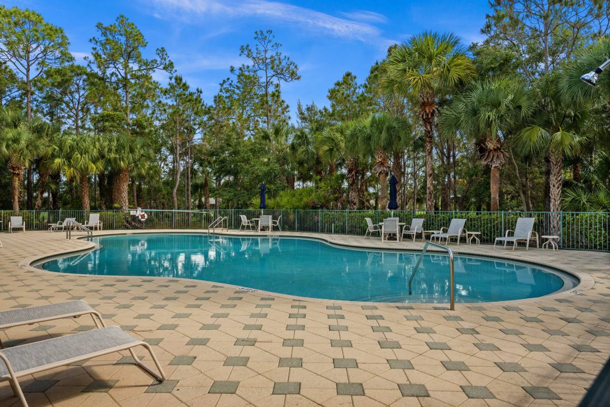 House for rent at 3972 Ruxton Rd, Naples, FL 34116