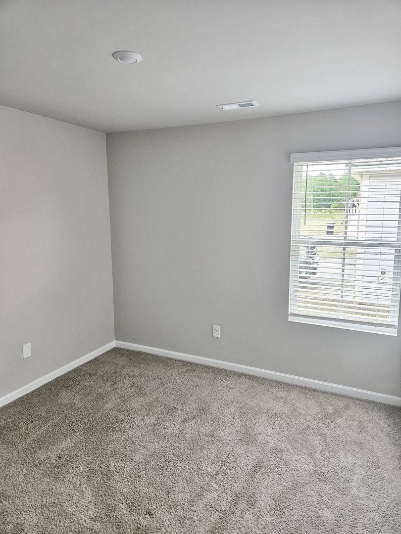 House for rent at 1642 Dryden St SE, Cullman, AL 35055