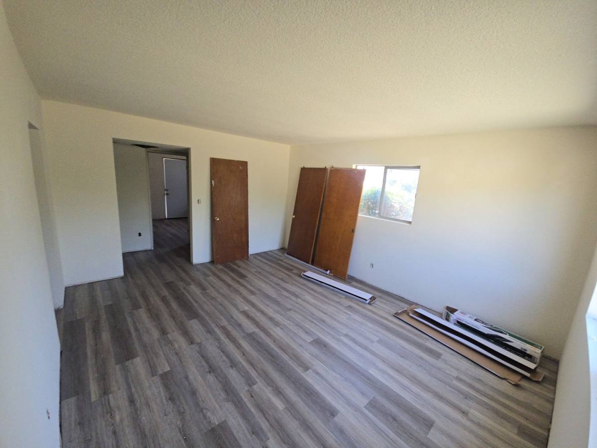 House for rent at 344 E 6th St, San Jacinto, CA 92583