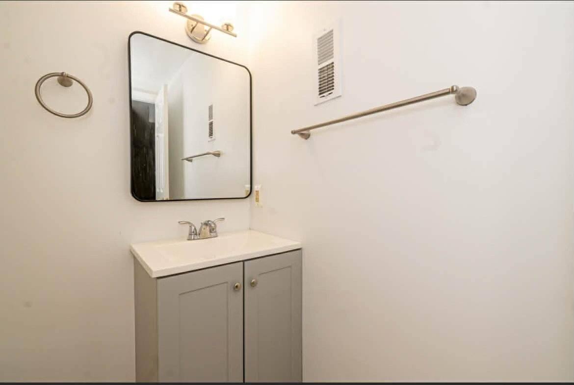 Apartment for rent at 307 E 25th St #BSMT, Baltimore, MD 21218