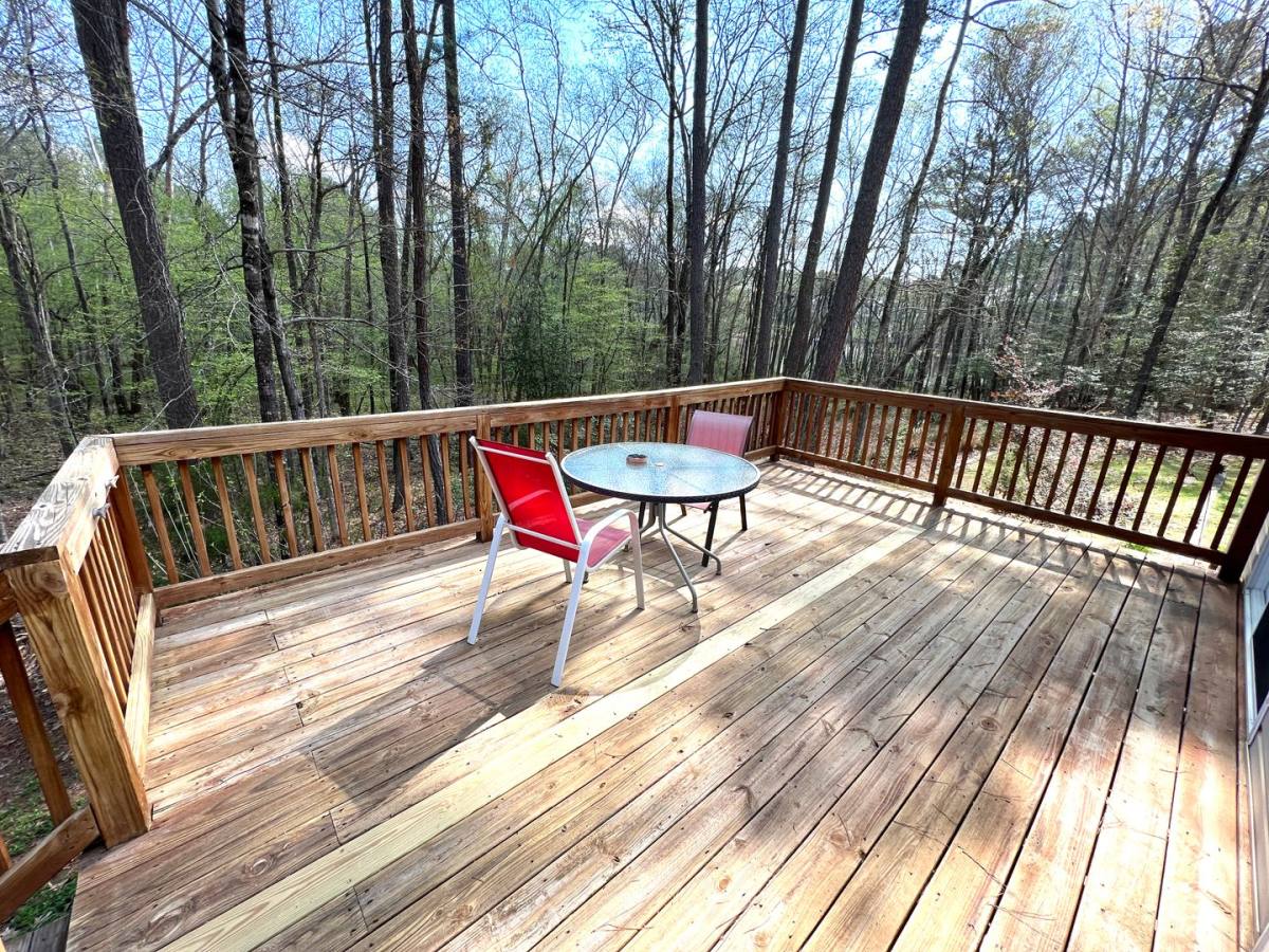 House for rent at 818 Country Club Dr, Gasburg, VA 23857