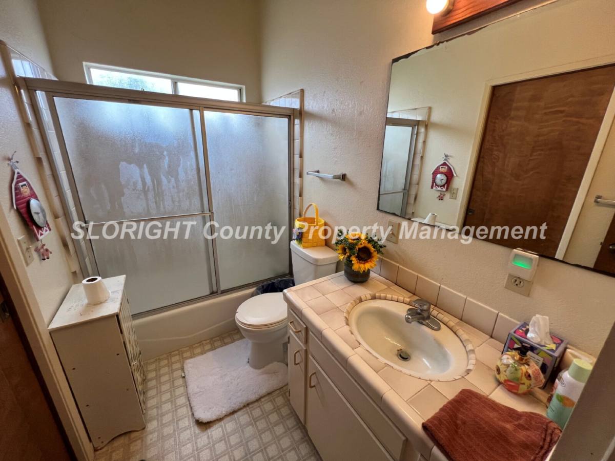 House for rent at 1887 Pine Ave, Los Osos, CA 93402