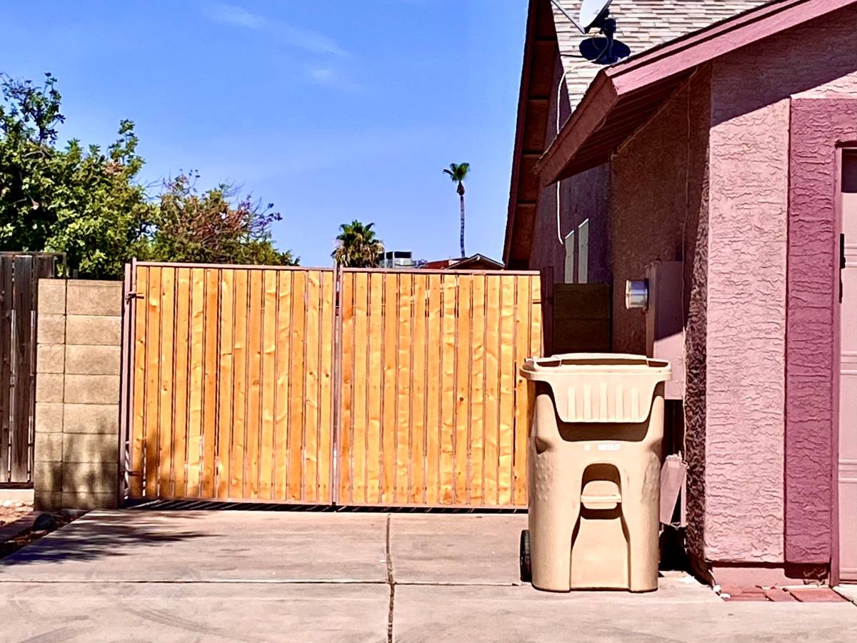House for rent at 6528 N 80th Ave, Glendale, AZ 85303