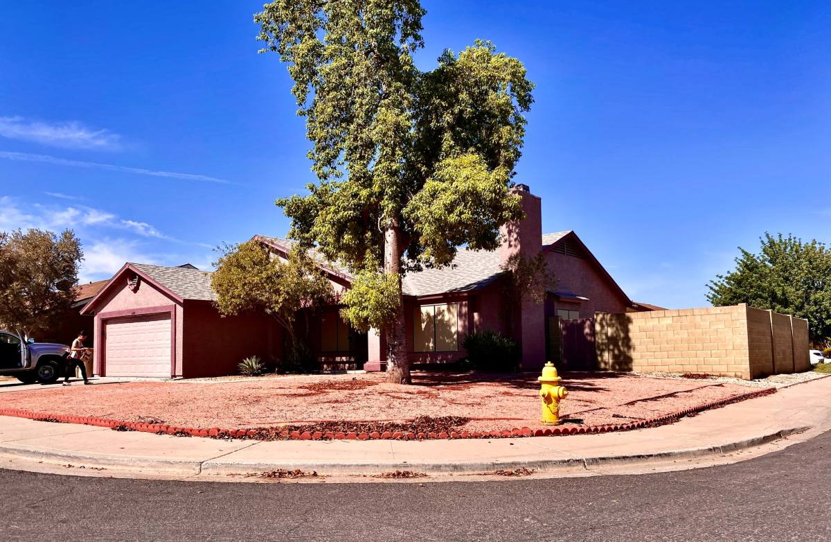 House for rent at 6528 N 80th Ave, Glendale, AZ 85303