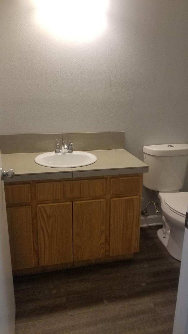 Apartment for rent at 550 SW Edmunston St, McMinnville, OR 97128