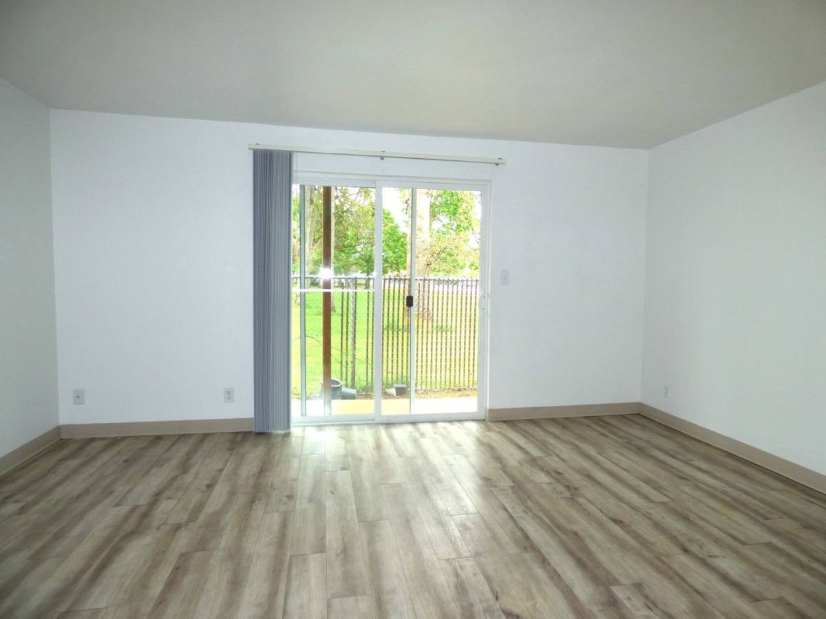 Townhouse for rent at 4116 Lancaster Dr NE, Salem, OR 97305