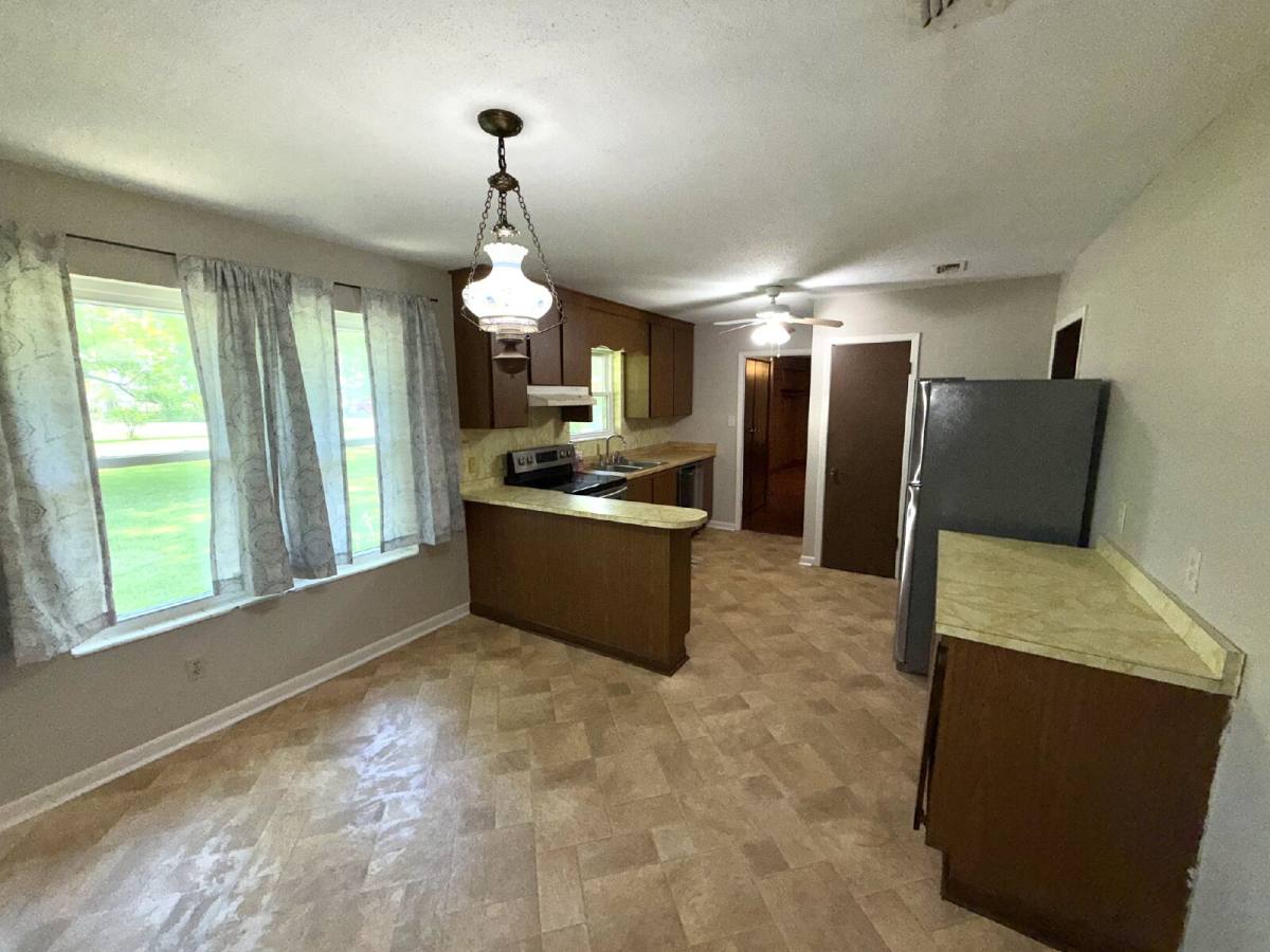 House for rent at 25070 County Rd 54 E, Daphne, AL 36526