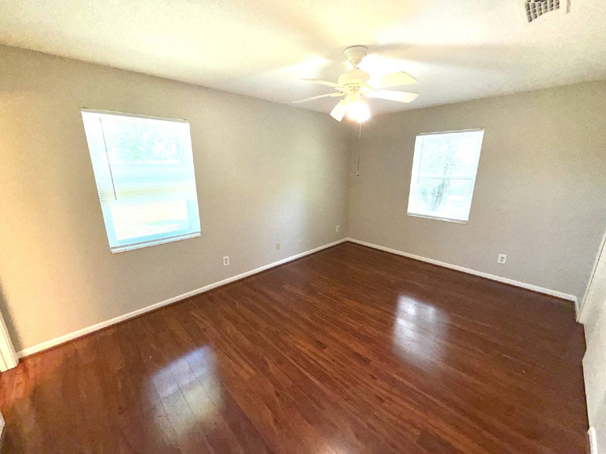 House for rent at 25070 County Rd 54 E, Daphne, AL 36526