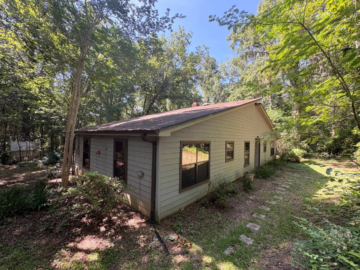House for rent at 6329 Rolling Hills Dr, Tallahassee, FL 32309