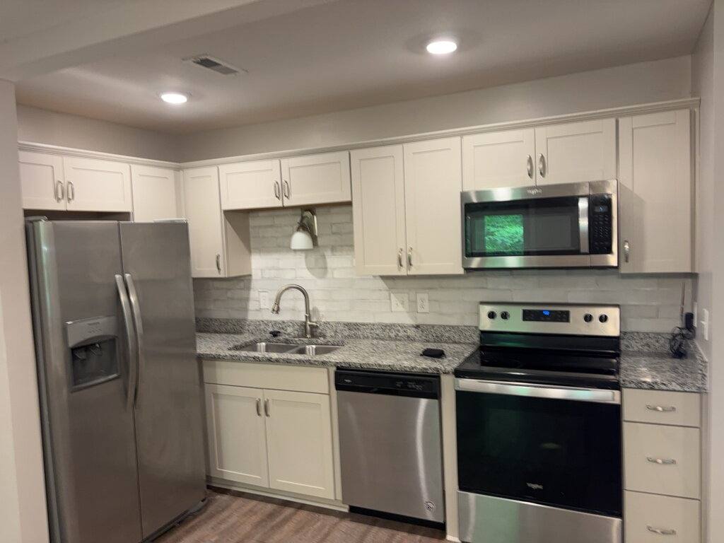 Townhouse for rent at 135 Country Lane #802, Clarksville, TN 37043