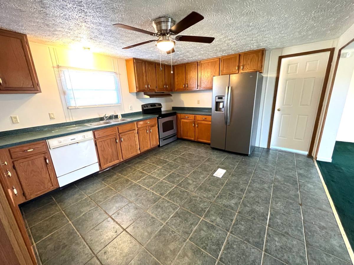 House for rent at 27132 Highway Fifty-Eight, South Hill, VA 23970