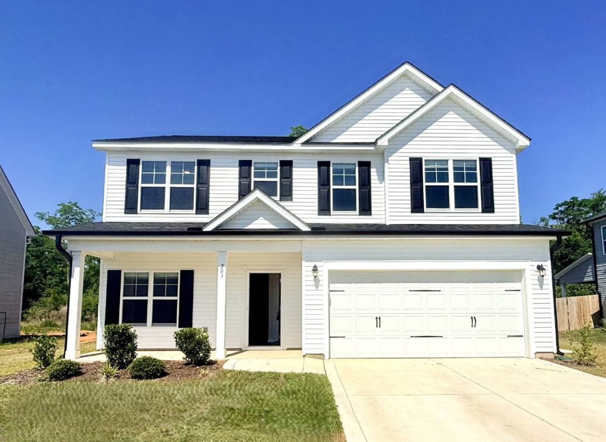 House for rent at 203 Williford Dr, Raeford, NC 28376