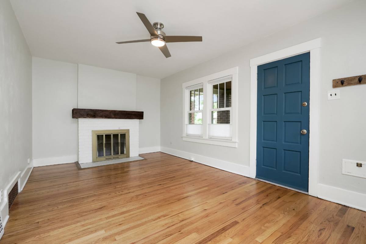 Townhouse for rent at 824 S Grant St, Denver, CO 80209