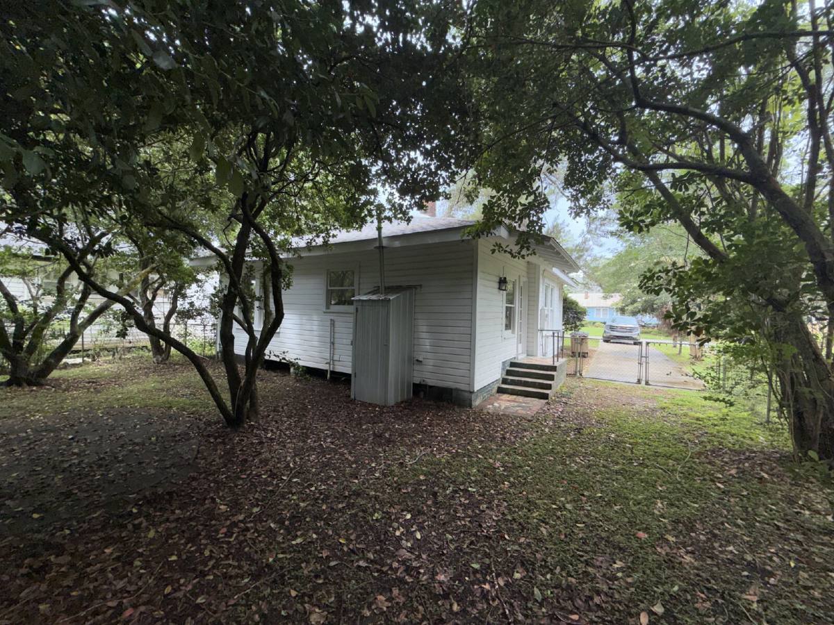 House for rent at 731 Jemison St, Mobile, AL 36606