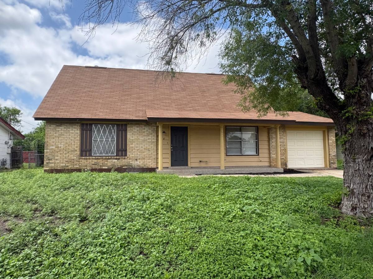 House for rent at 6286 Apple Valley Dr, San Antonio, TX 78242