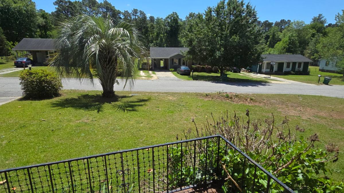 House for rent at 2233 Windsor Dr, Cayce, SC 29033