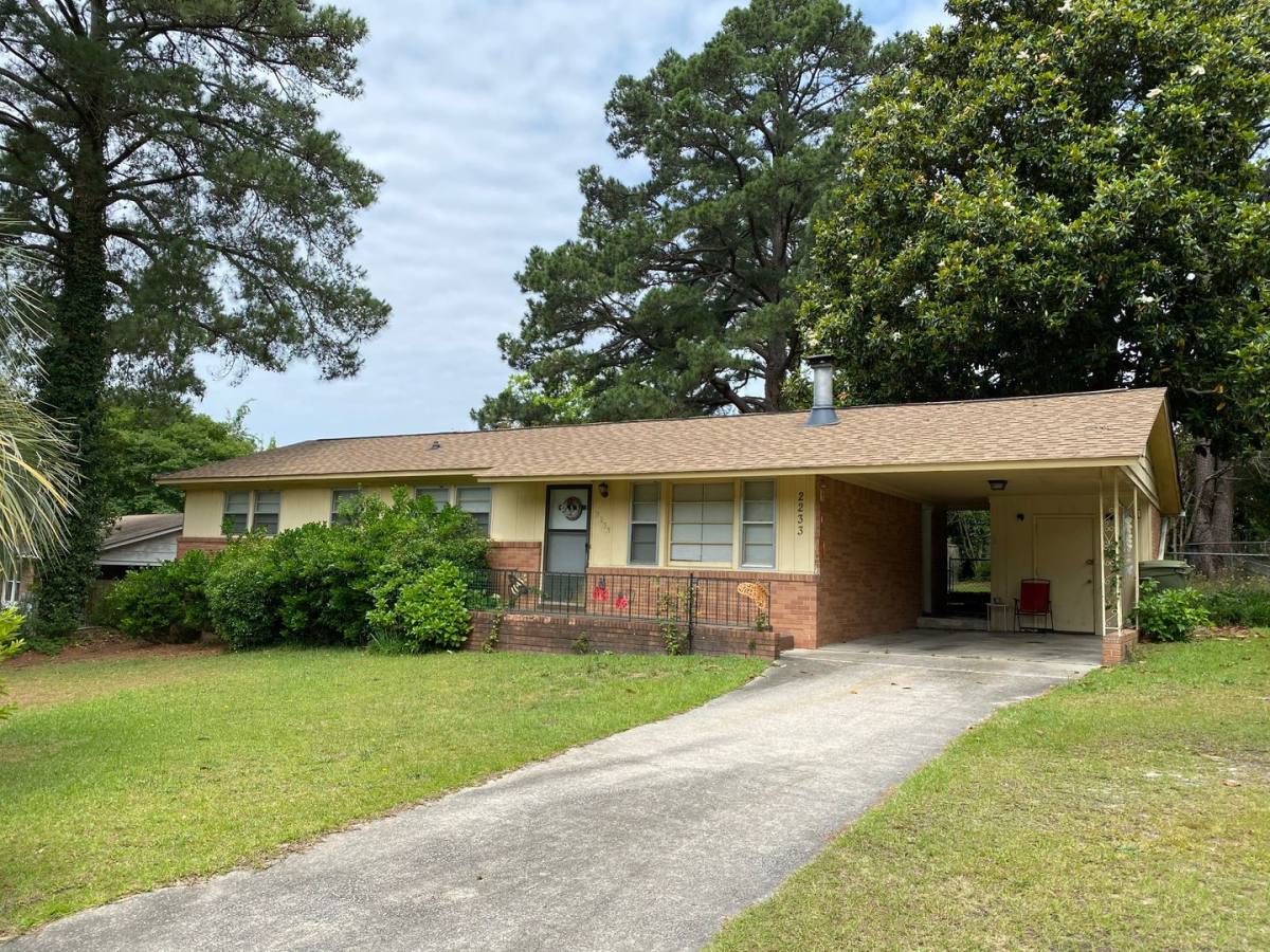House for rent at 2233 Windsor Dr, Cayce, SC 29033