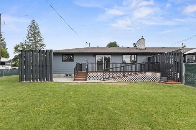 Apartment for rent at 3506 W Francis Ave, Spokane, WA 99208