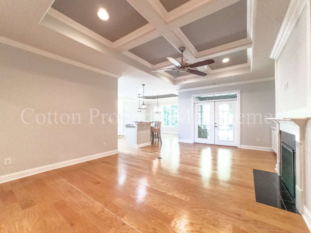 Townhouse for rent at 633 Jenoa Dr, Castle Hayne, NC 28429