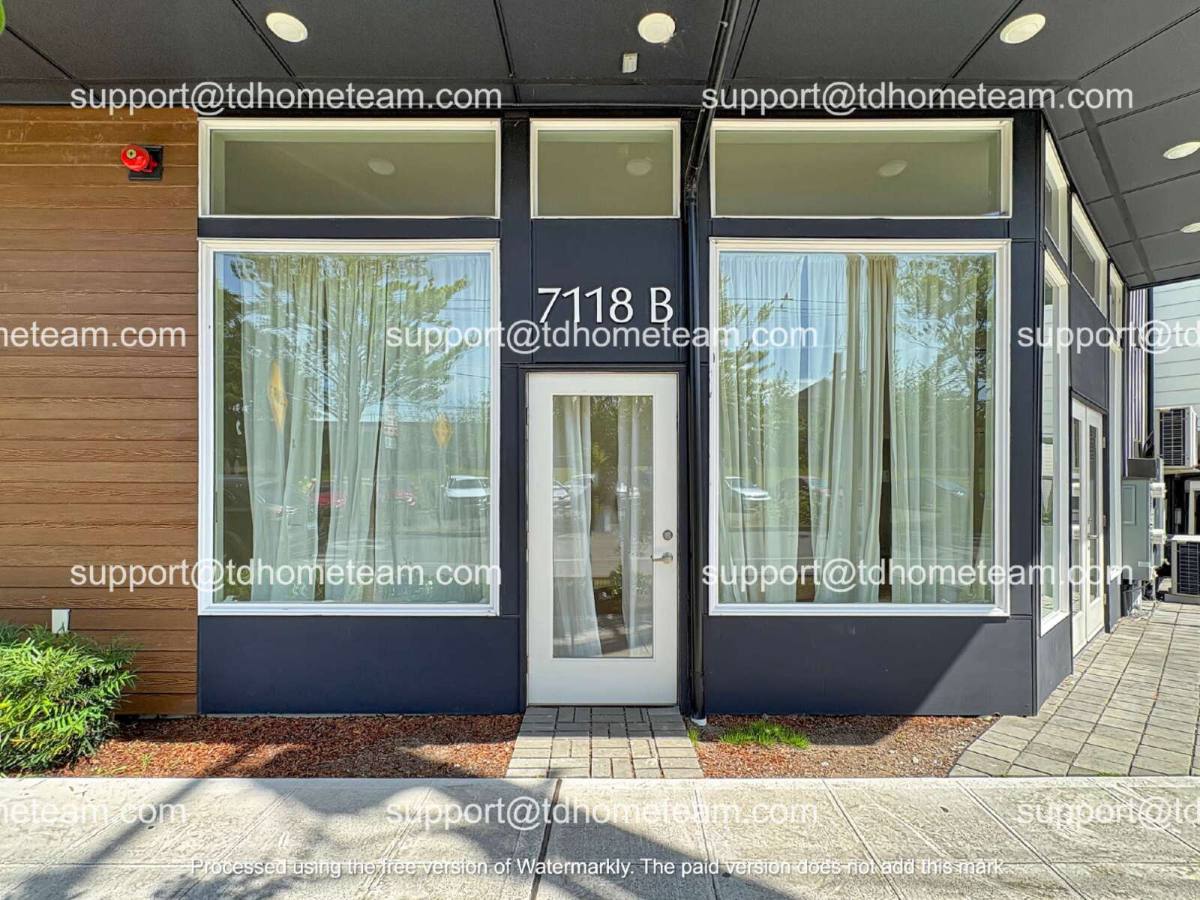 Townhouse for rent at 7118 Beacon Ave S #B, Seattle, WA 98108