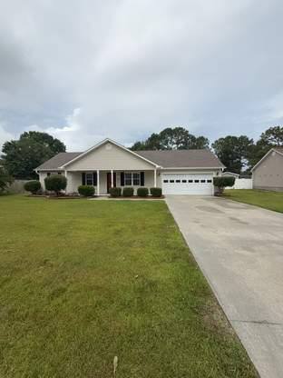 House for rent at 133 Lawndale Lane, Sneads Ferry, NC 28460