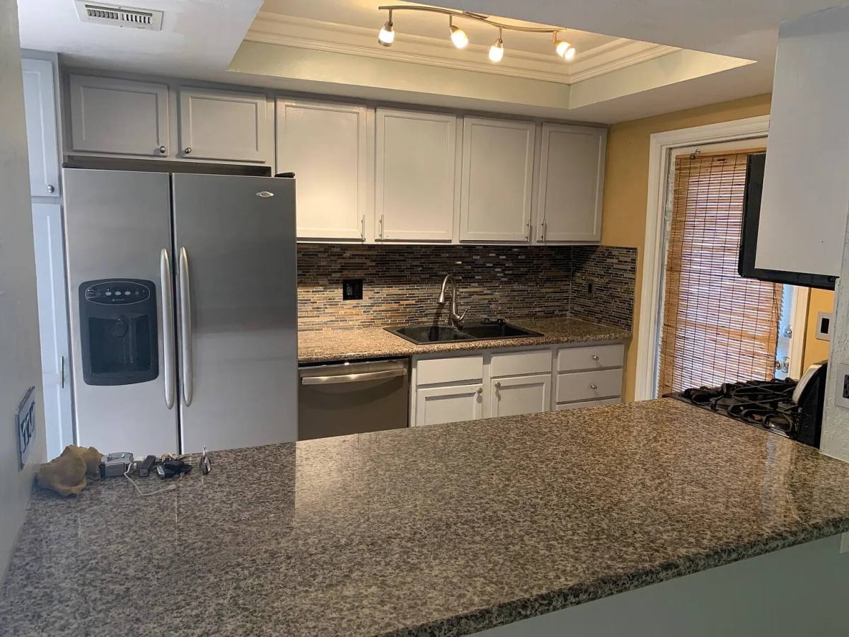 Condo for rent at 400 N Sunrise Way, Palm Springs, CA 92262