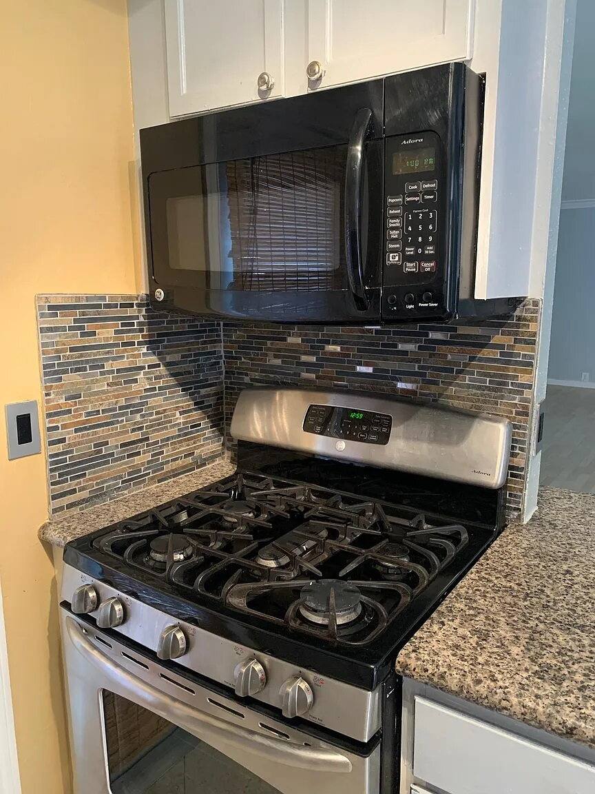 Condo for rent at 400 N Sunrise Way, Palm Springs, CA 92262