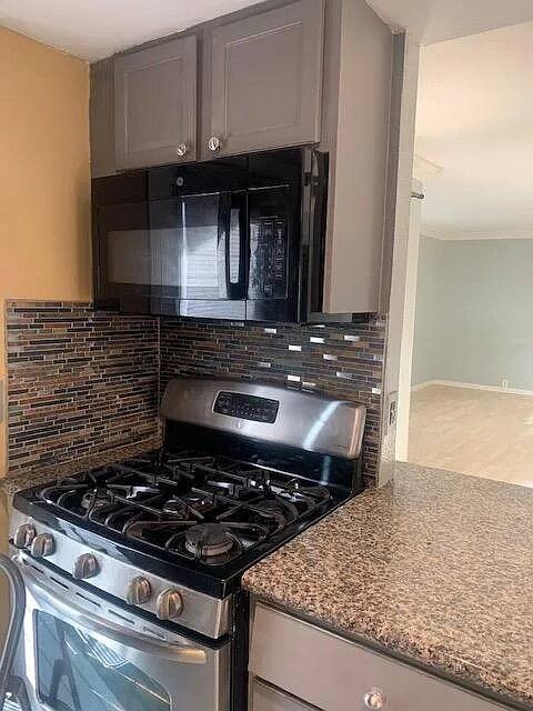 Condo for rent at 400 N Sunrise Way, Palm Springs, CA 92262