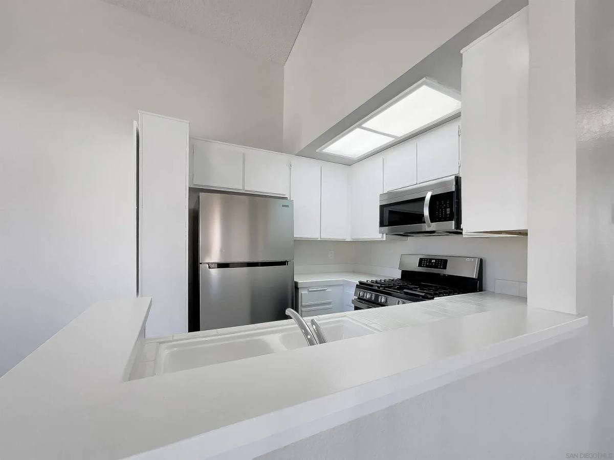 Apartment for rent at 734 Buena Tierra Way, Oceanside, CA 92057