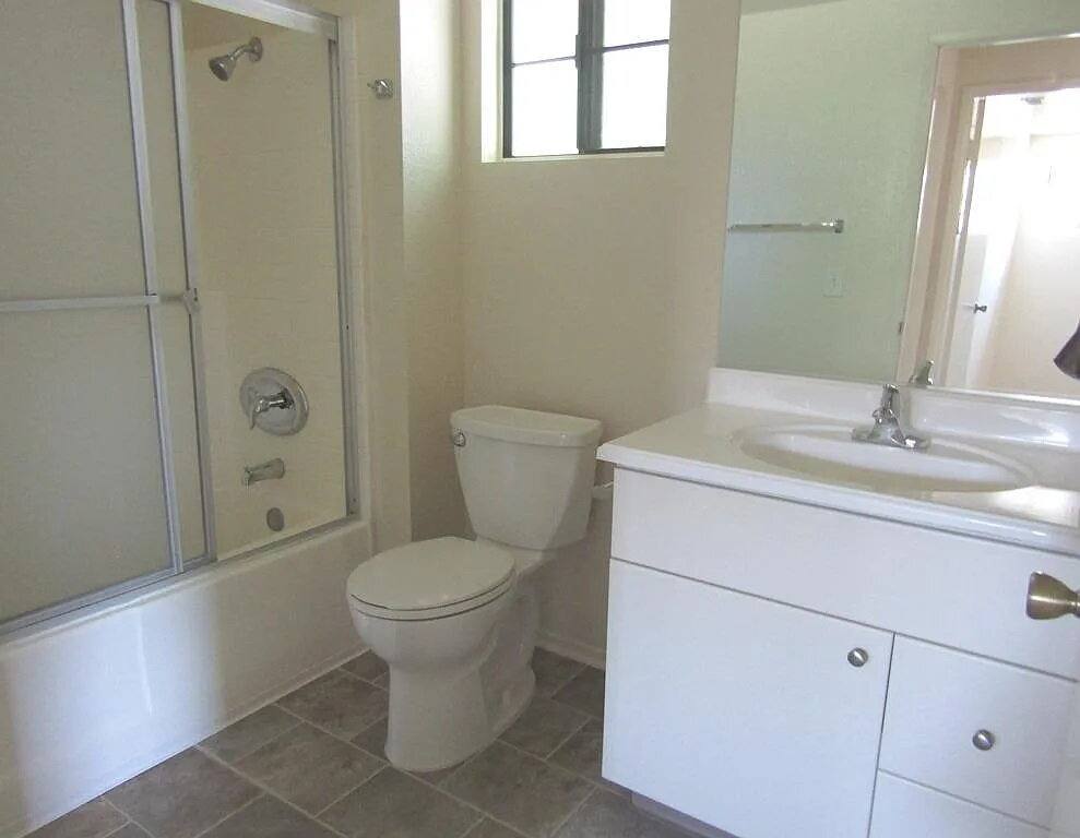 Apartment for rent at 800 E Route 66, Glendora, CA 91740