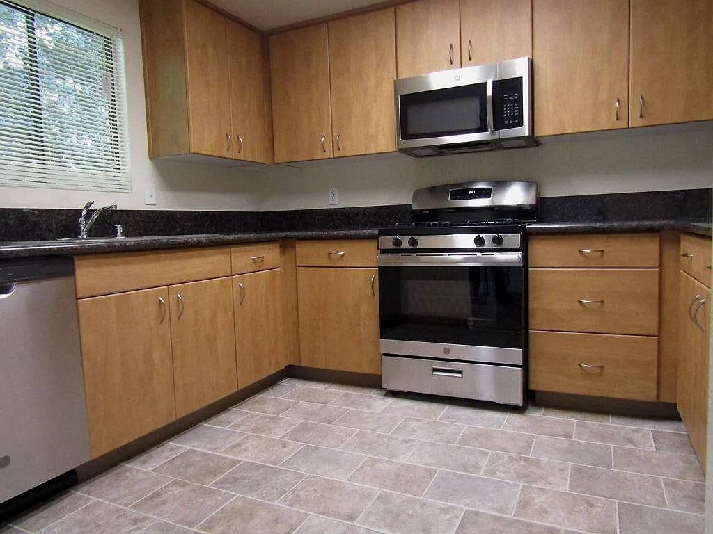 Apartment for rent at 800 E Route 66, Glendora, CA 91740