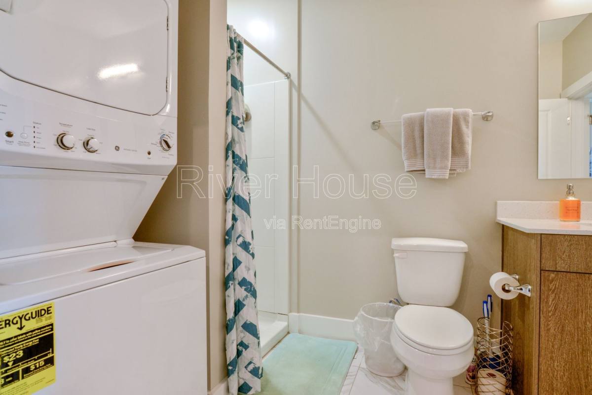 Apartment for rent at 102 River House Place, Baton Rouge, LA 70802