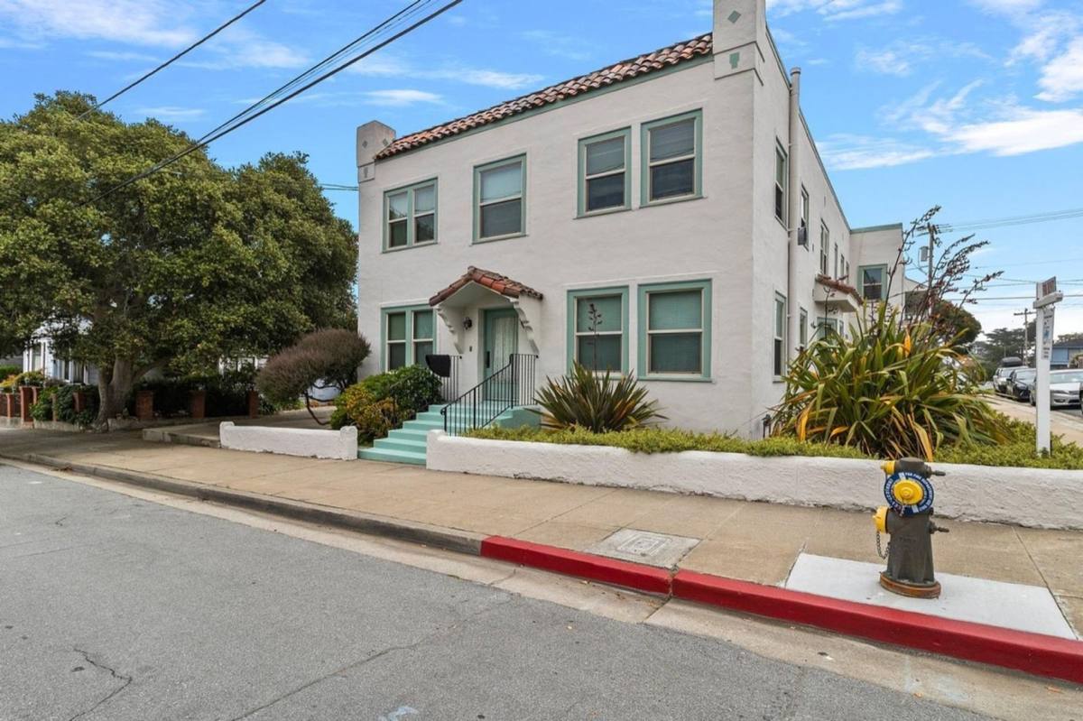 Apartment for rent at 419 Forest Ave, Pacific Grove, CA 93950