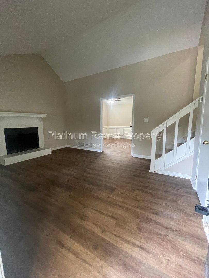 House for rent at 377 Arbour Way, Suwanee, GA 30024