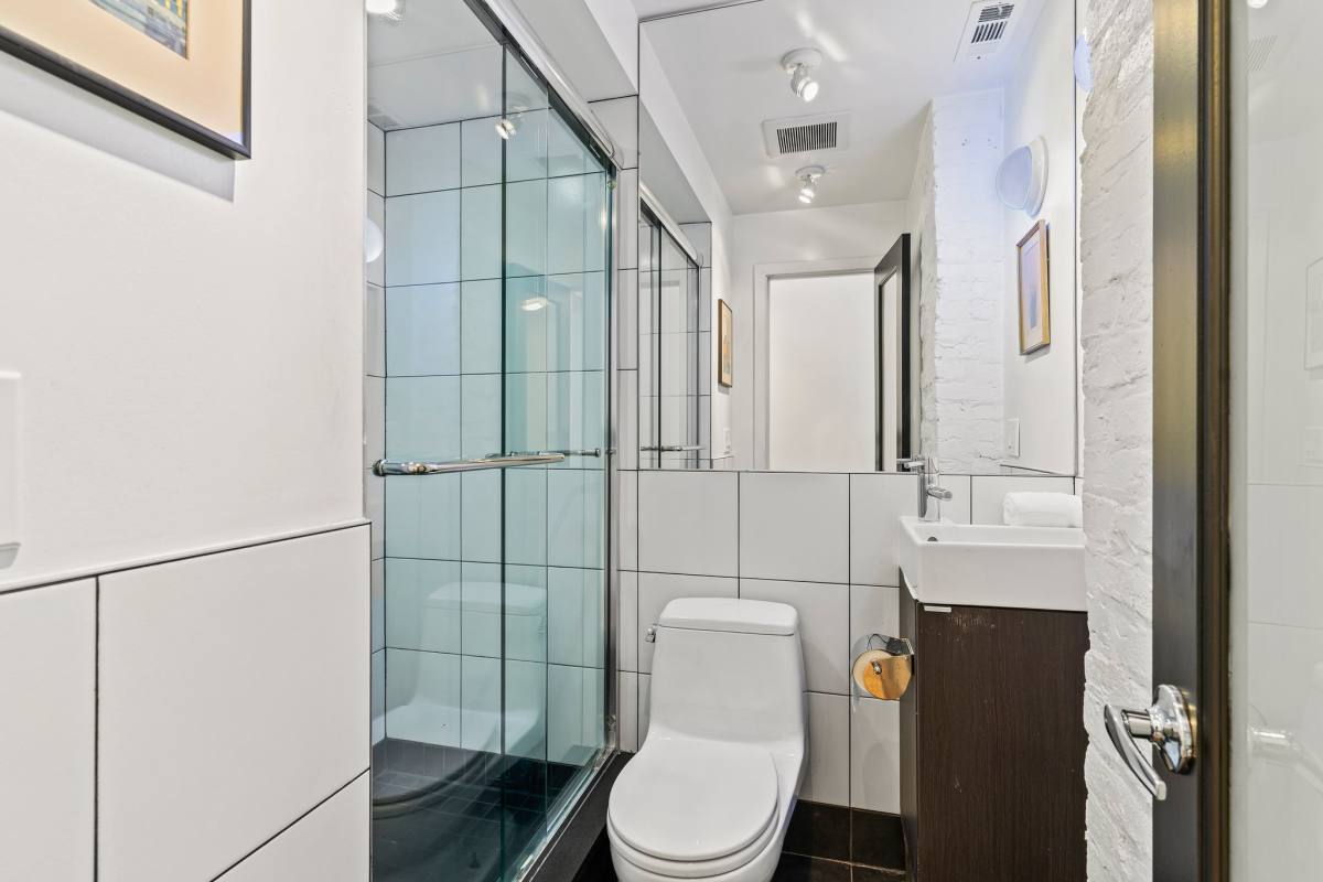 Townhouse for rent at 1829 Fifth St NW, Washington, DC 20001