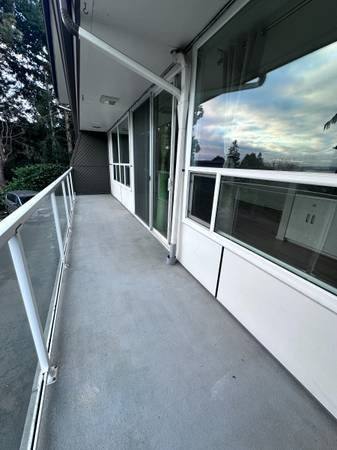 Apartment for rent at 2012 Thorndyke Ave W #1, Seattle, WA 98199
