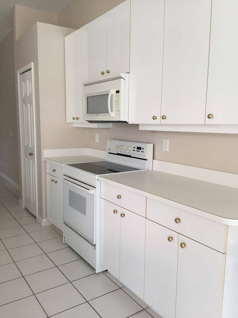House for rent at 557 SW New Castle Cove, Port Saint Lucie, FL 34986