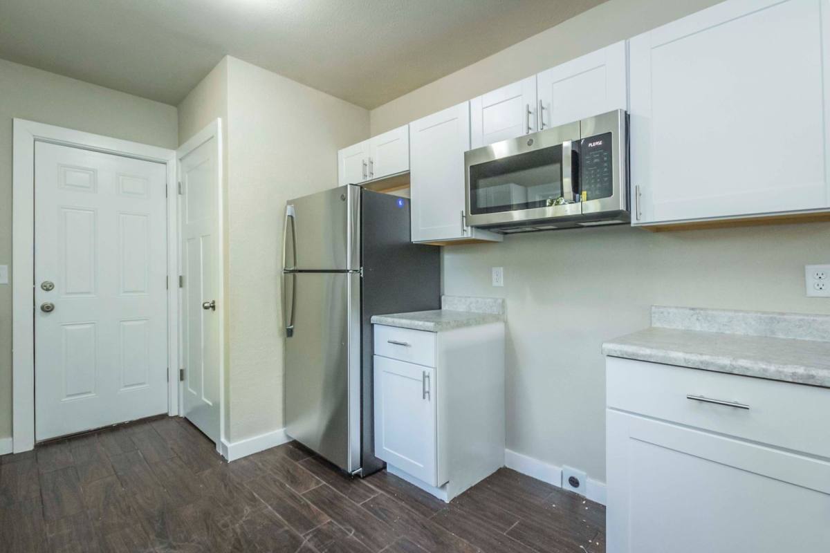 House for rent at 2900 Oxford St, Des Moines, IA 50313