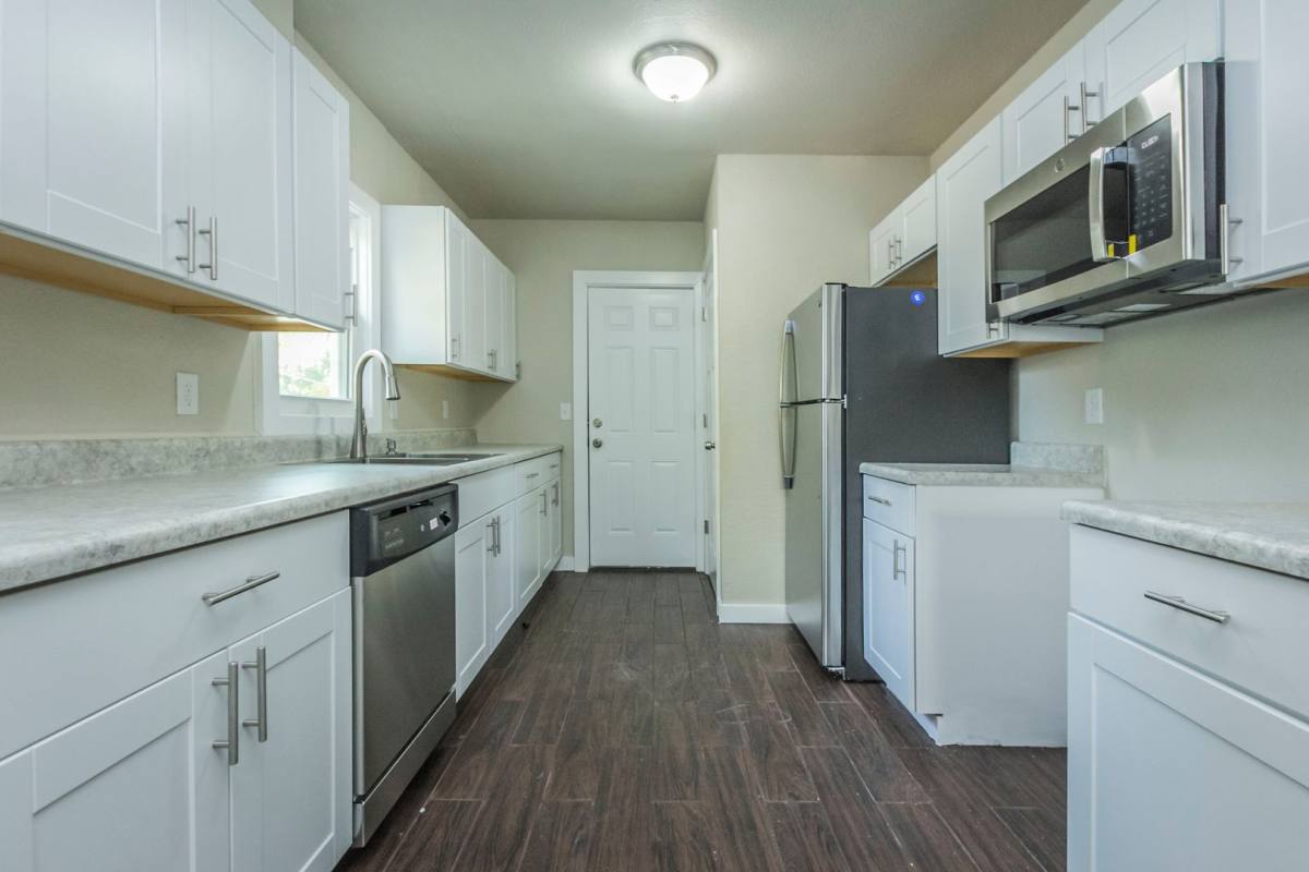 House for rent at 2900 Oxford St, Des Moines, IA 50313
