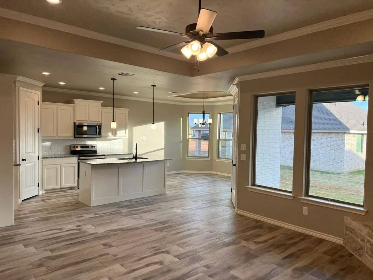 House for rent at 530 Calla Lily Way, Tolar, TX 76476