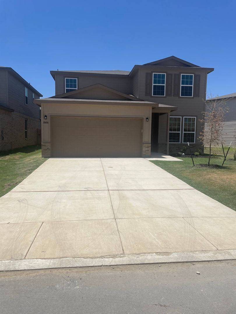 House for rent at 10606 Mexia Ave, San Antonio, TX 78252