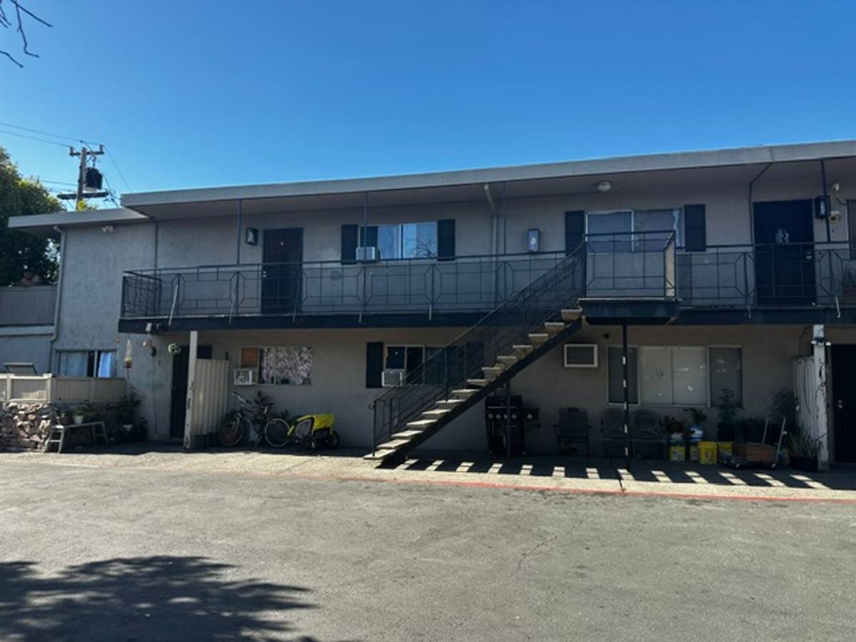 Apartment for rent at 1590 Frisbie Court, Concord, CA 94520