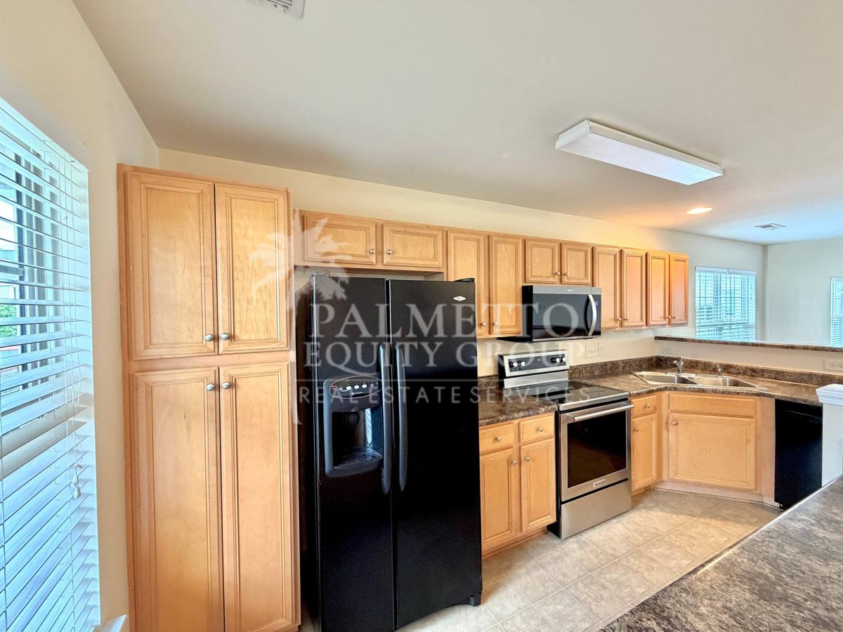 Townhouse for rent at 308 Mourning Dove, Greensboro, NC 27409